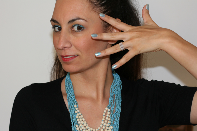 Découverte du make-up Artdeco et coup de coeur pour le bleu - Poulette Blog